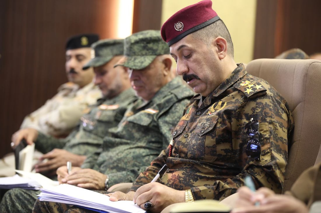 صور: ميثم الزيدي يجتمع بمقاتليه لمناقشة جاهزية فرقة العباس