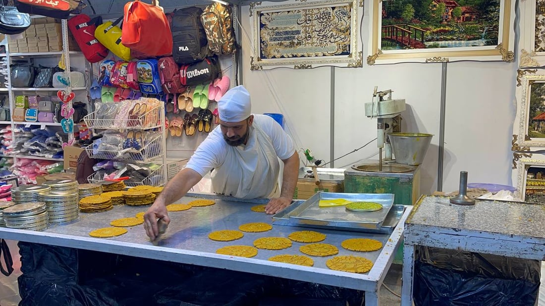 بضائع من بريطانيا وباكستان في النجف.. عطور اليمن يعجبها ذوق العراقيين