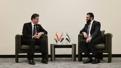 فيديو: لقاء نيجيرفان بارزاني وأحمد الشرع على هامش مؤتمر أنطاليا في تركيا