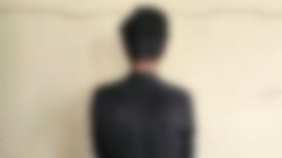 هەڕەشەی بڵاوکردنەوەی وێنە و ڤیدیۆی کەسیی کرد؛ دەستگیر کرا