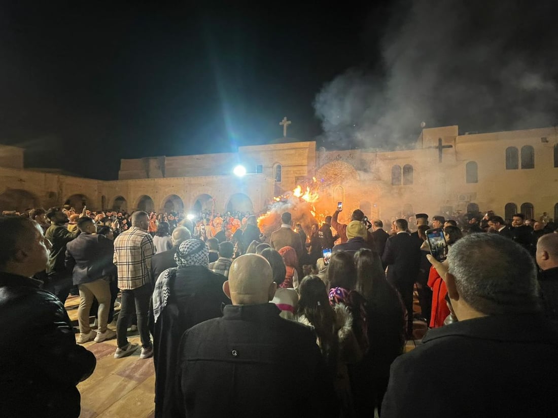 كنائس نينوى تكرس صلوات الميلاد من أجل العودة إلى الموصل والسهل (صور)