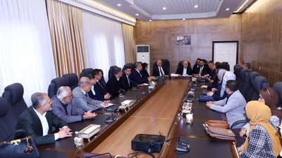 وەزیری دارایی بۆ بانکەکان: دەستکاری پارەی خەڵک مەکەن