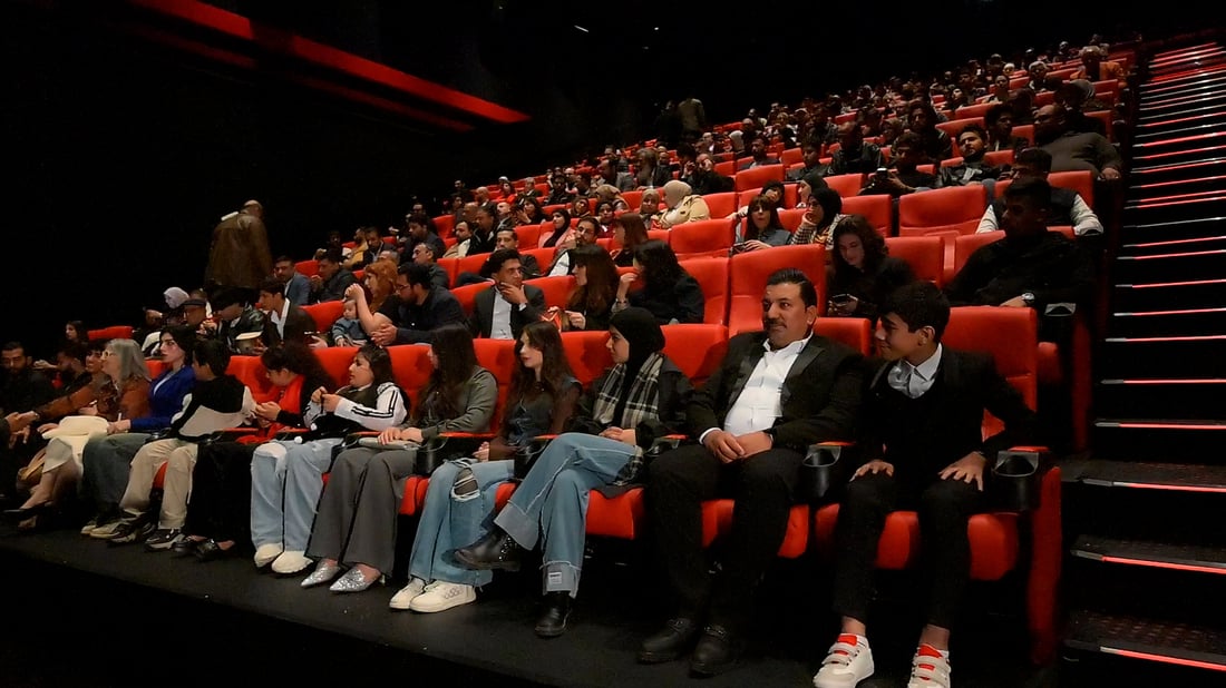 سينما مول الجادرية امتلأت.. أول عرض لفيلم 