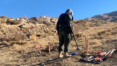 به‌ كه‌متر له‌ مانگێك كێڵگه‌یه‌كی مین پاككرایه‌وه‌ و راده‌ستی خاوه‌نه‌كه‌ى دەکرێتەوە