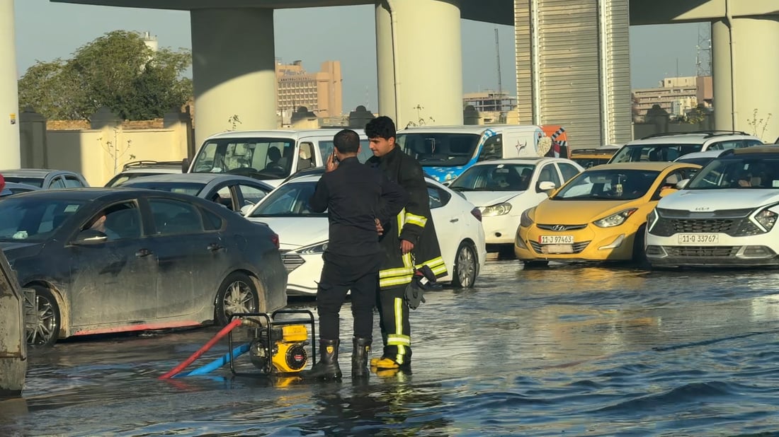 مفارقة بغدادية في هذا الفيديو.. أجواء مشمسة وشوارع تغرق بالأمطار