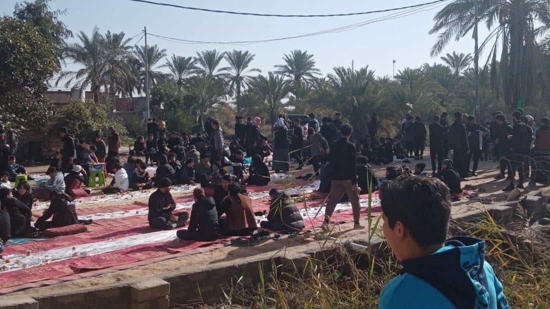 صور: أكثر من 534 كلم.. 100 زائر من حيانية البصرة إلى بغداد سيراً على الاقدام