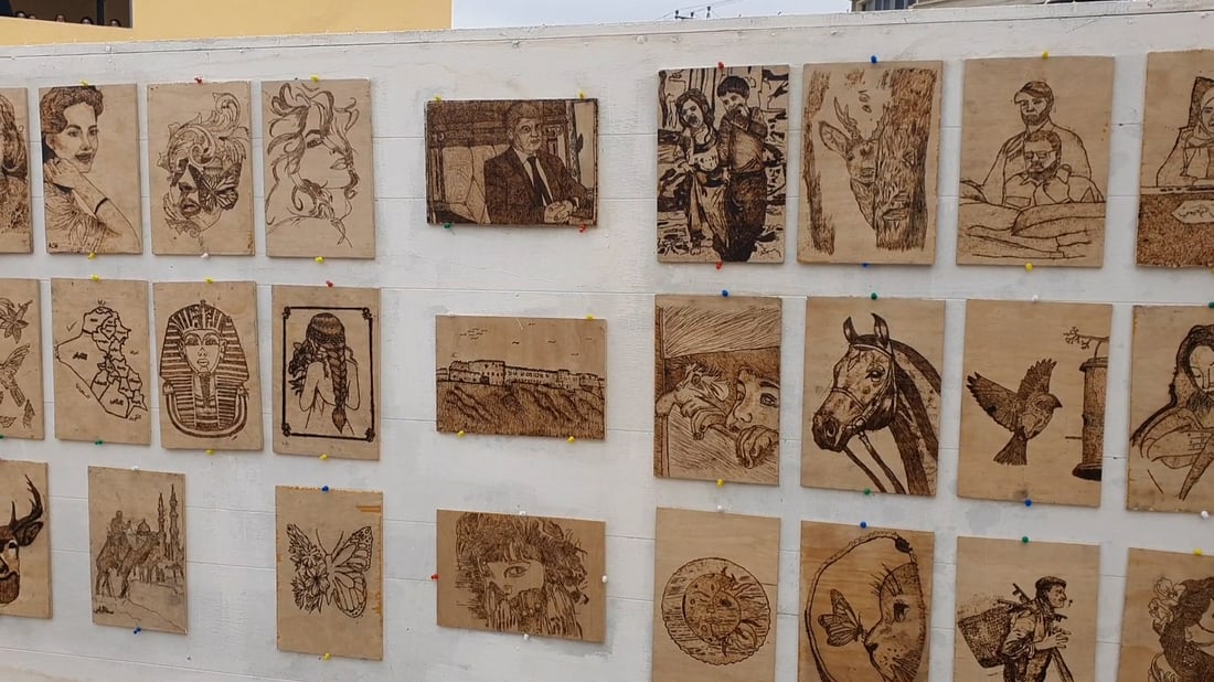 أكثر من 100 لوحة فنية.. فتيات تلعفر يرسمن معالم مدينتهن وشخصيات بارزة (صور)