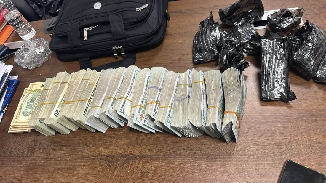 لە فڕۆکەخانەی کەرکوک؛ 226 هەزار دۆلار دەستی بەسەردا گیرا