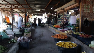 الكاظمية.. “الملحاني” يتنقّل بين عهد الملوك وزمن صدّام ويفتخر بـ”الطازج” (فيديو)