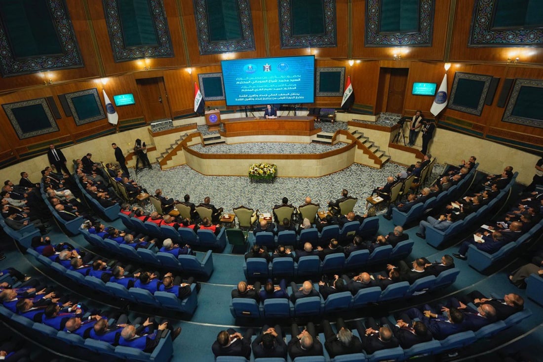 صور من القاعة الفخمة: السوداني يخاطب 48 “قائداً” وينتظر منهم تغيير المعادلة