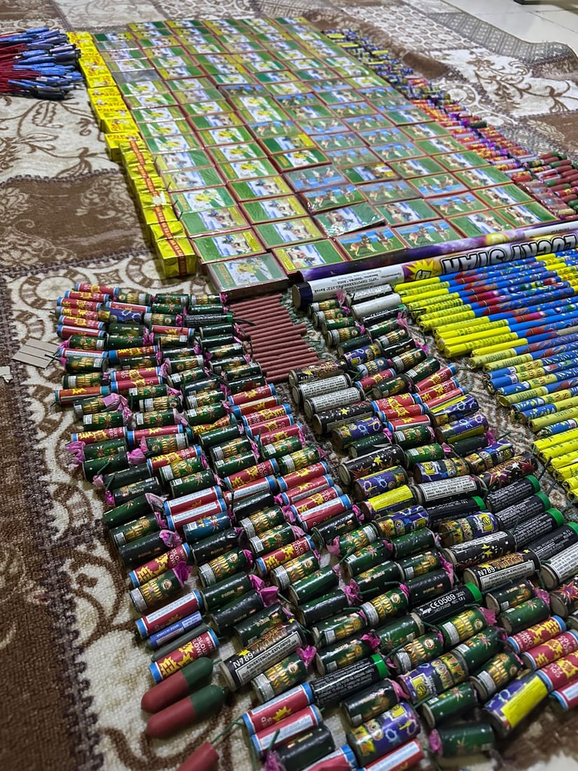 حەوت هەزار پارچەى تەقەمەنى دەستی بەسەردا گیرا