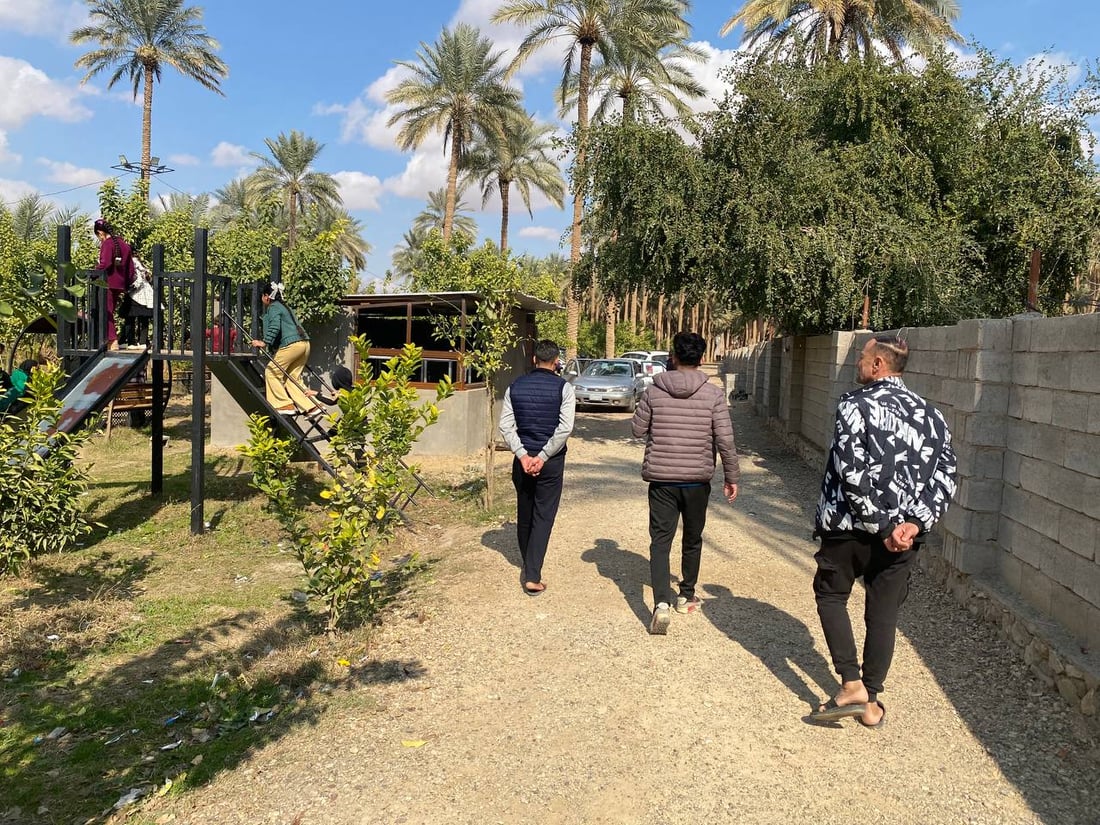 صور: دولاب هوى وسفينة نوح هدية من آل حماشي لعوائل هيت على طول الفرات