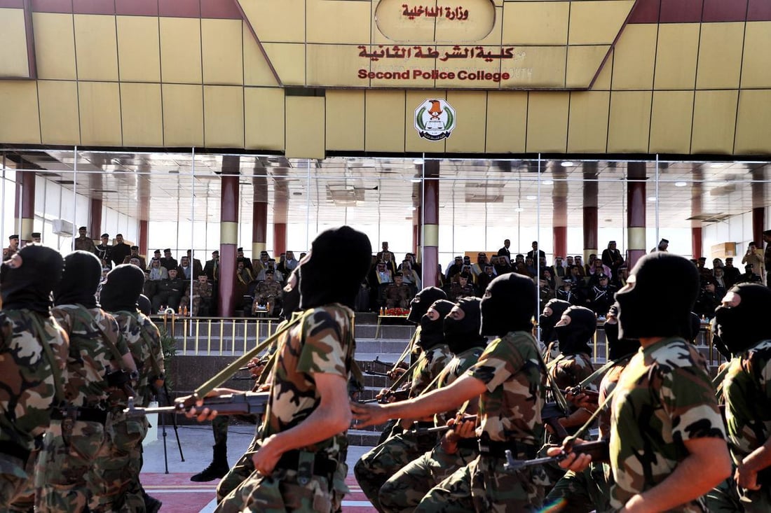 صور: حفل تخرج الدورة الثانية من عقود الشرطة في البصرة
