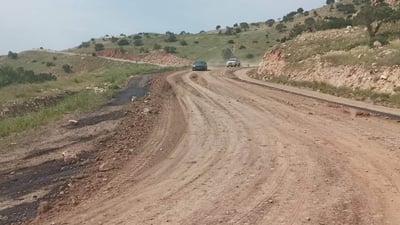 دوای سێ کاتژمێر رێگای کلکە سماق کرایەوە