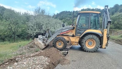 مەرزی باشماخ رێگەی سەیرانکەران پاکدەکاتەوە