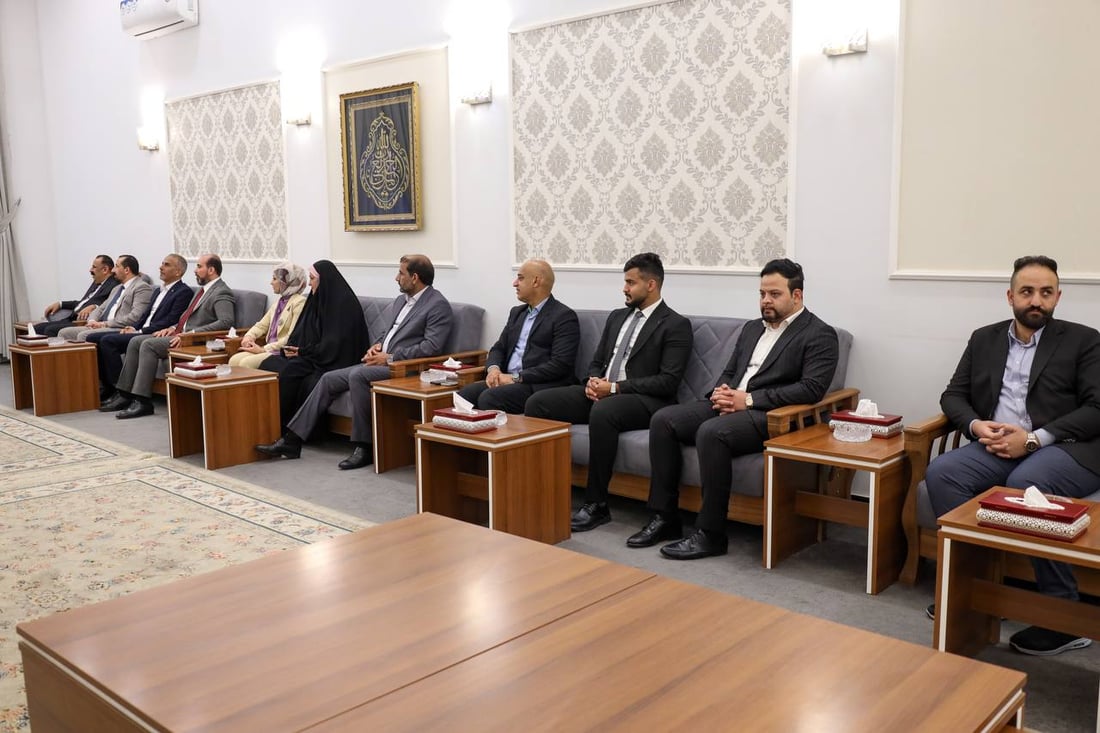 صور: محمد جميل المياحي يتقدم أعضاء مجلس واسط للقاء هادي العامري في بغداد