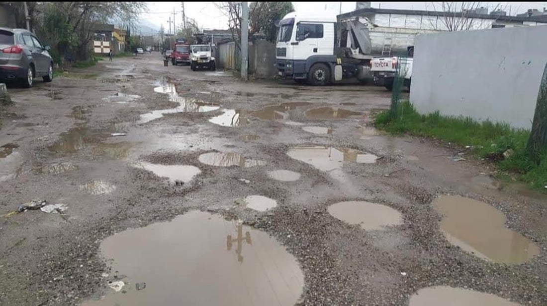 دانیشتووانى گه‌ڕه‌كێكی خوڕماڵ ئاسته‌نگی هاتوچۆیان هه‌یه‌