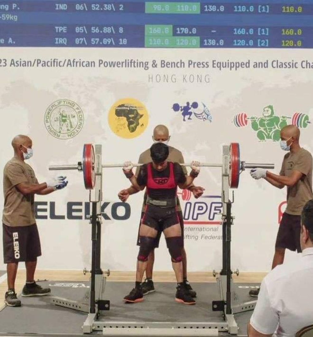 باع دراجته للسفر إلى هونغ كونغ.. سجاد يفوز ثانياً ببطولة القوة البدنية لثلاثة قارات