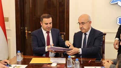 وەزارەتی کارەبا گرێبەستێكی 100 ملیار دیناری واژۆ كرد