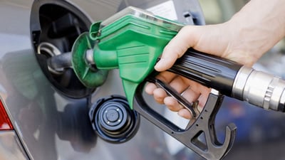 نرخی بەنزین لە سلێمانی 25 دینار دابەزی