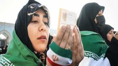 شیعەکان یەکەم رۆژی جەژنی رەمەزانیان دەستپێکرد