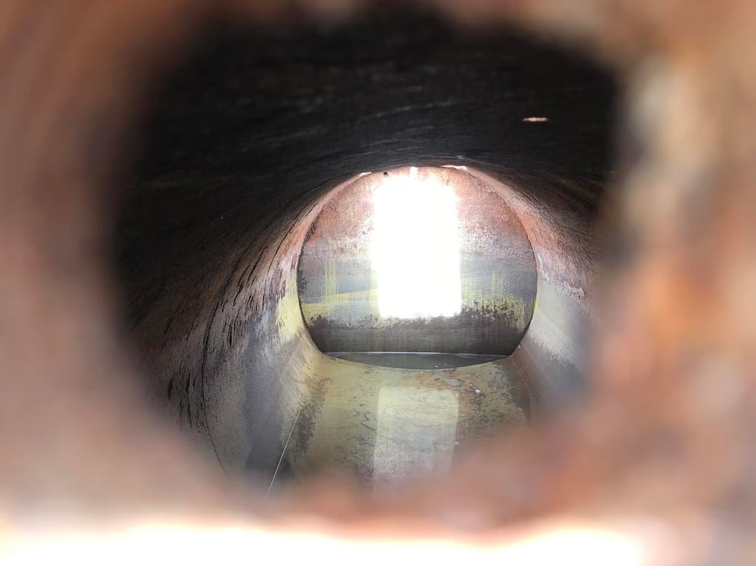 نظفوها فوراً أو استبدلوها.. السليمانية تجدد التحذير من خطر خزانات الماء الصدئة