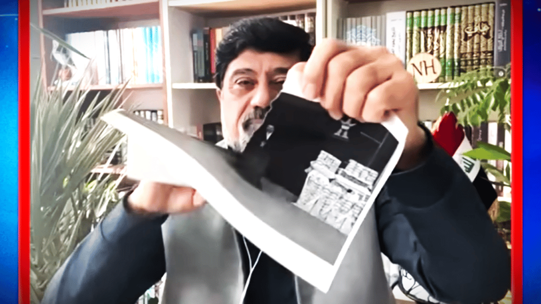 تمزيق صورة السوداني على المباشر.. “الشاردة للذئب” و”الخزعلي على درب الجولاني”