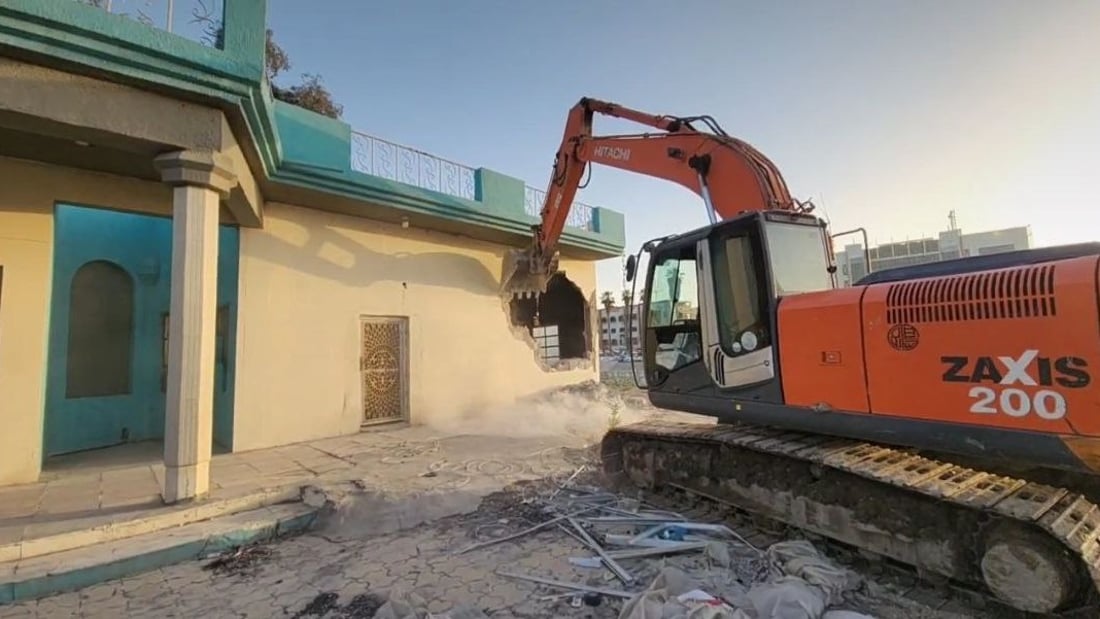 صور: محافظ بابل يعد بـ “إنجاز سريع” لمشروع ضفاف الحلة.. “الصوب الصغير” جاهز (صور)