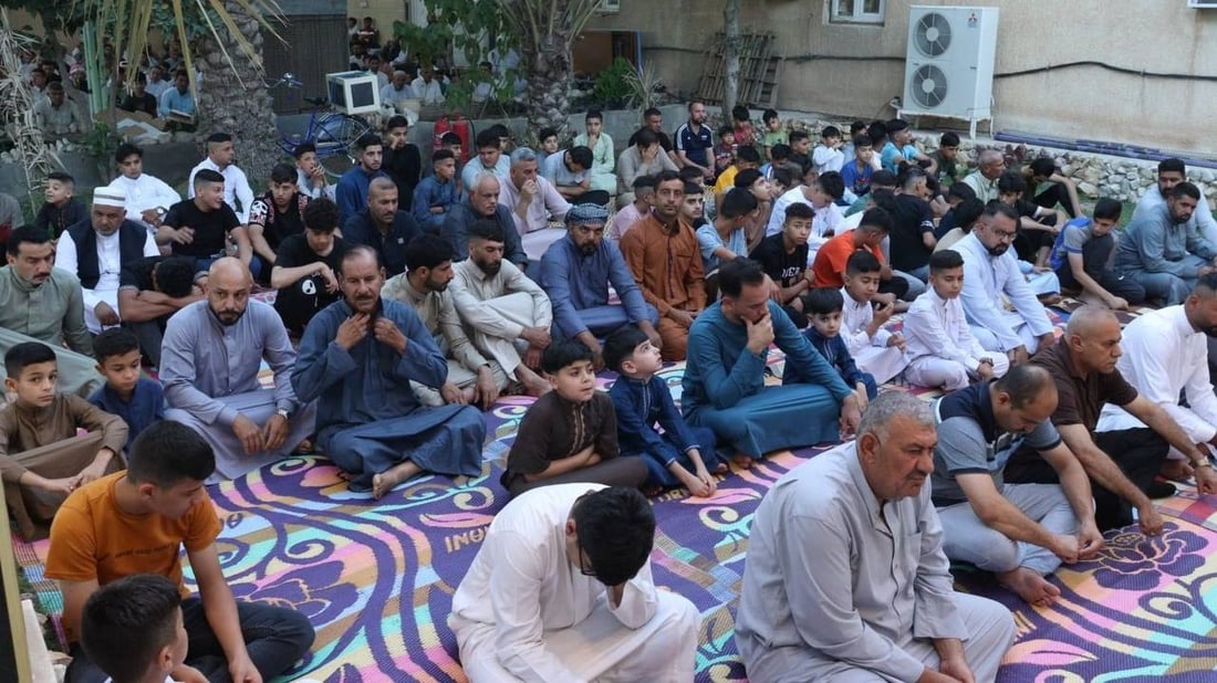 صور: جامعا السادة والشافعي في بعقوبة لم يسعا الحضور في صلاة العيد