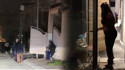 منداڵان ماڵەوماڵ بۆ نوقڵ و شیرینی دەگەڕێن