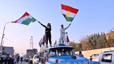 باص البصرة الخشبي في أربيل.. احتفاء كردي بخليجي 25 (فيديو)