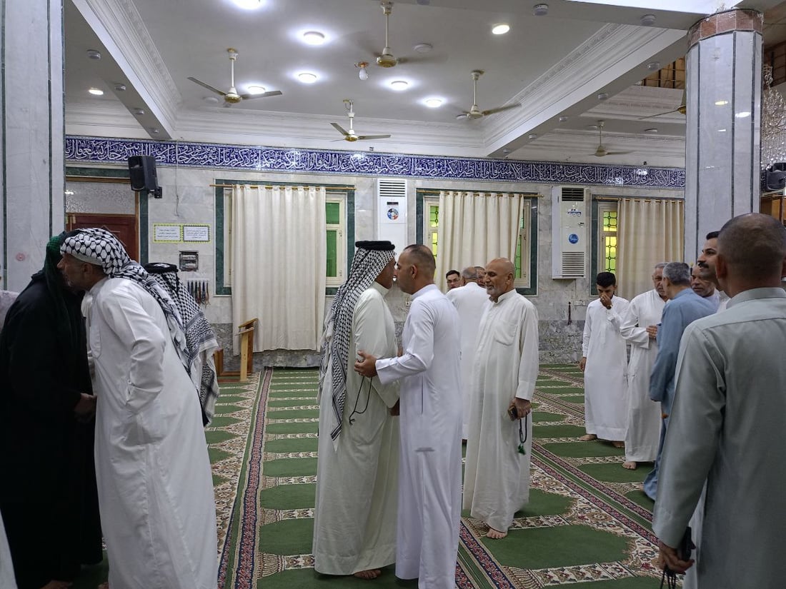 قلعة صالح صلت العيد في الجامع الكبير ودعت للابتعاد عن فتن الدنيا (صور)
