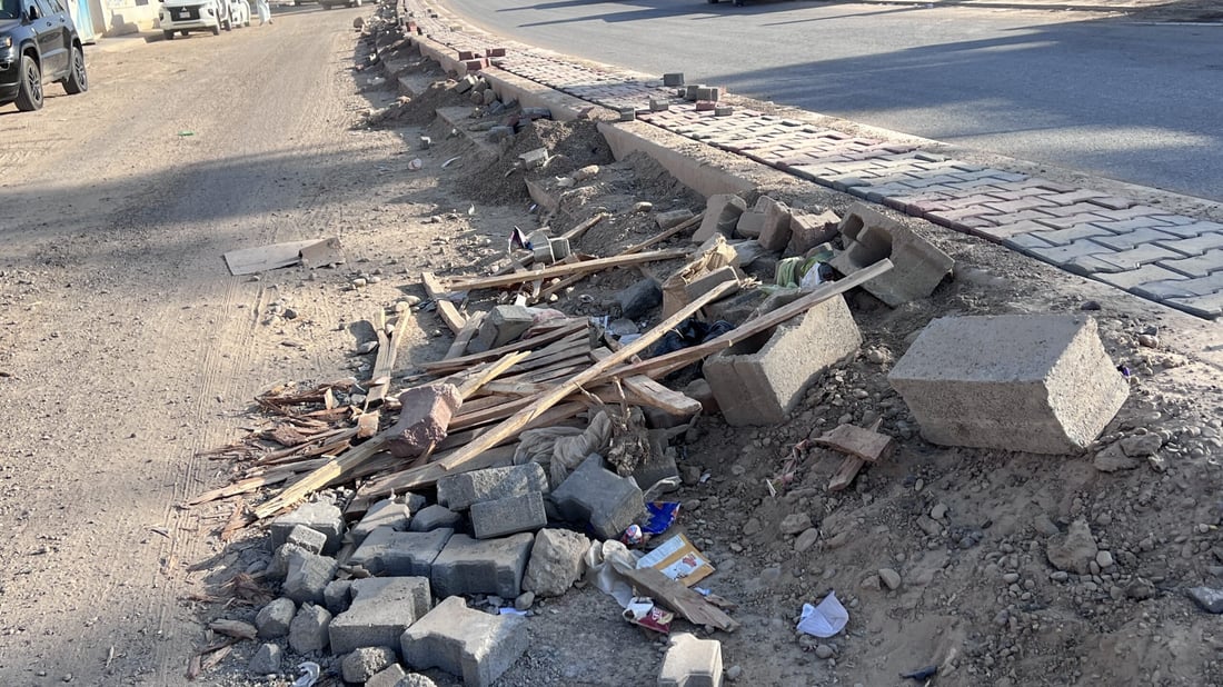 “أصلحوه قبل الشتاء فقد سئمنا من الوحل”.. غضب في الضلوعية من شارع متلكئ منذ 2021