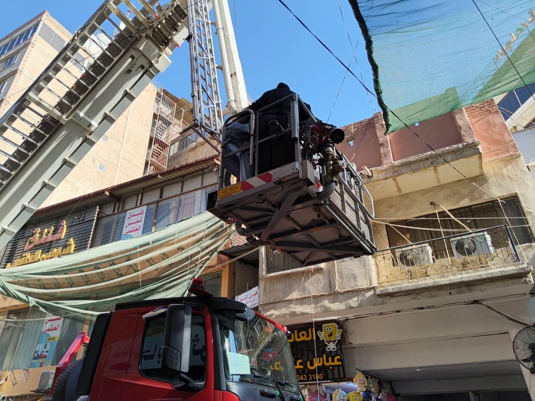 إخلاء 70 نزيلاً بعد اندلاع حريق في فندق بشارع العلقمي وسط كربلاء