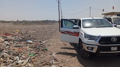 “النباشون” والحرق العشوائي يفضحون طمر الباوية وشرطة الرصافة تتحرك (صور)