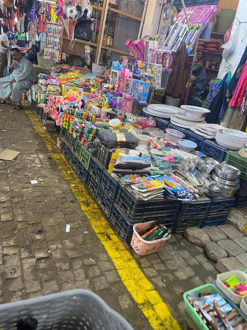 الفلوجة انتهت من ترسيم حدود سوق “النزيزة”.. لا بضائع بعد الخط الأصفر (صور) 