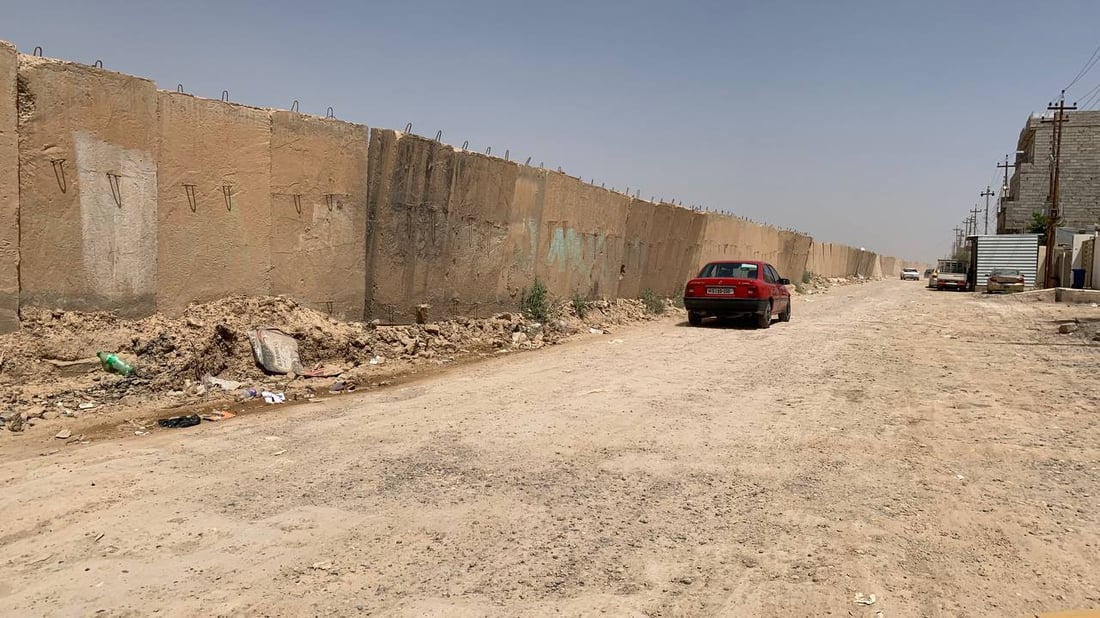 القائممقام يبشّر بقرب نهاية جدار سامراء.. ابتلع أراضي الآلاف (فيديو)