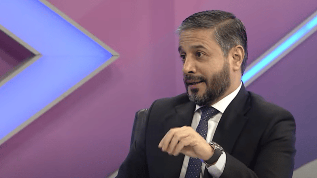 وزير التعليم: العالم يخشى العقل العراقي لكن الغرب سمح لنا بمفاعل نووي “صفر إشعاع”