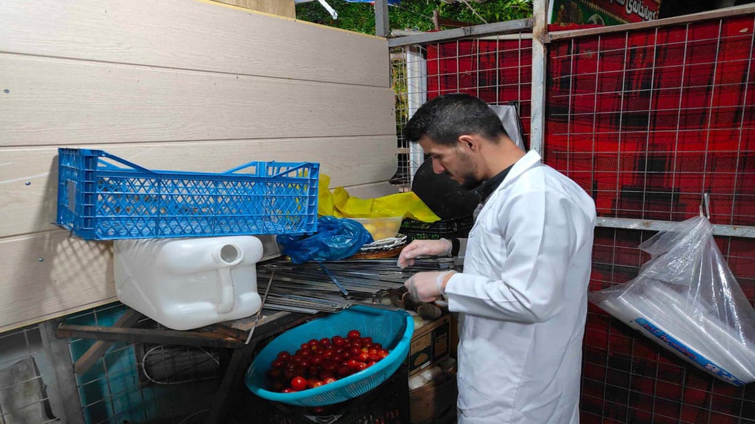 لە هەڵەبجە دەستبەسەر شیشی کەباب و پیاڵە و ژێرپیاڵەدا گیرا