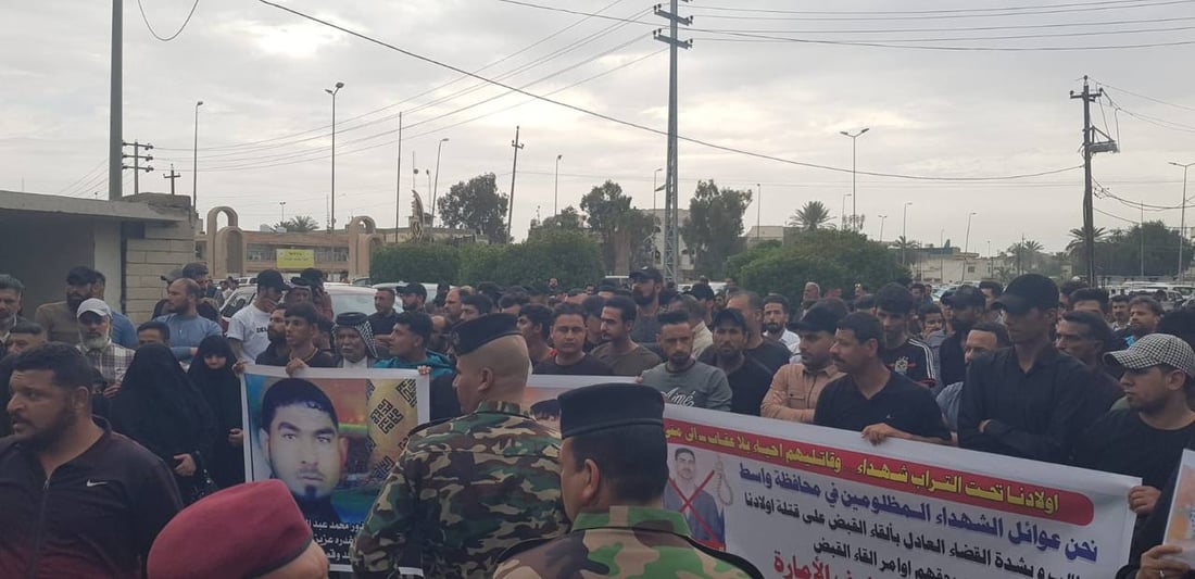 تظاهرة لأهالي المعتقلين بحادثة عزيز الإمارة: القتلة طلقاء وأبناؤنا محتجزون (صور)