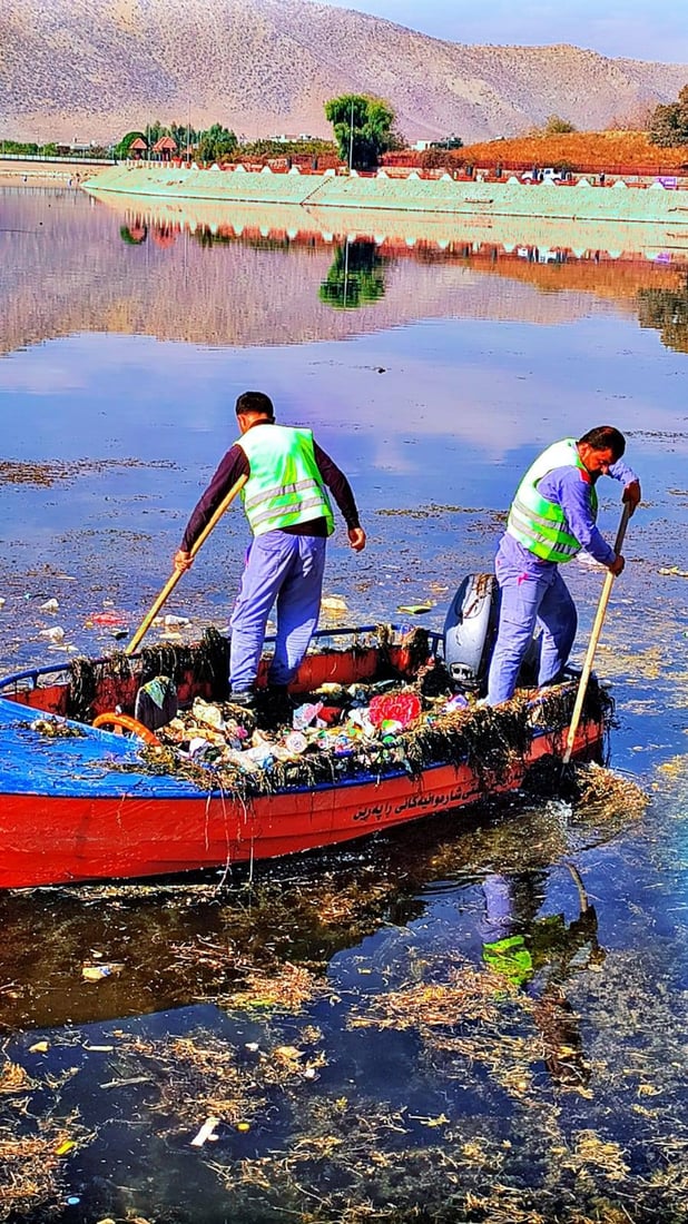 ئه‌مساڵ به‌نداوه‌كه‌ى سه‌روچاوه‌ چوار جار پاككراوه‌ته‌وه‌ و گه‌شتیارانیش پیسی ده‌كه‌نه‌وه‌