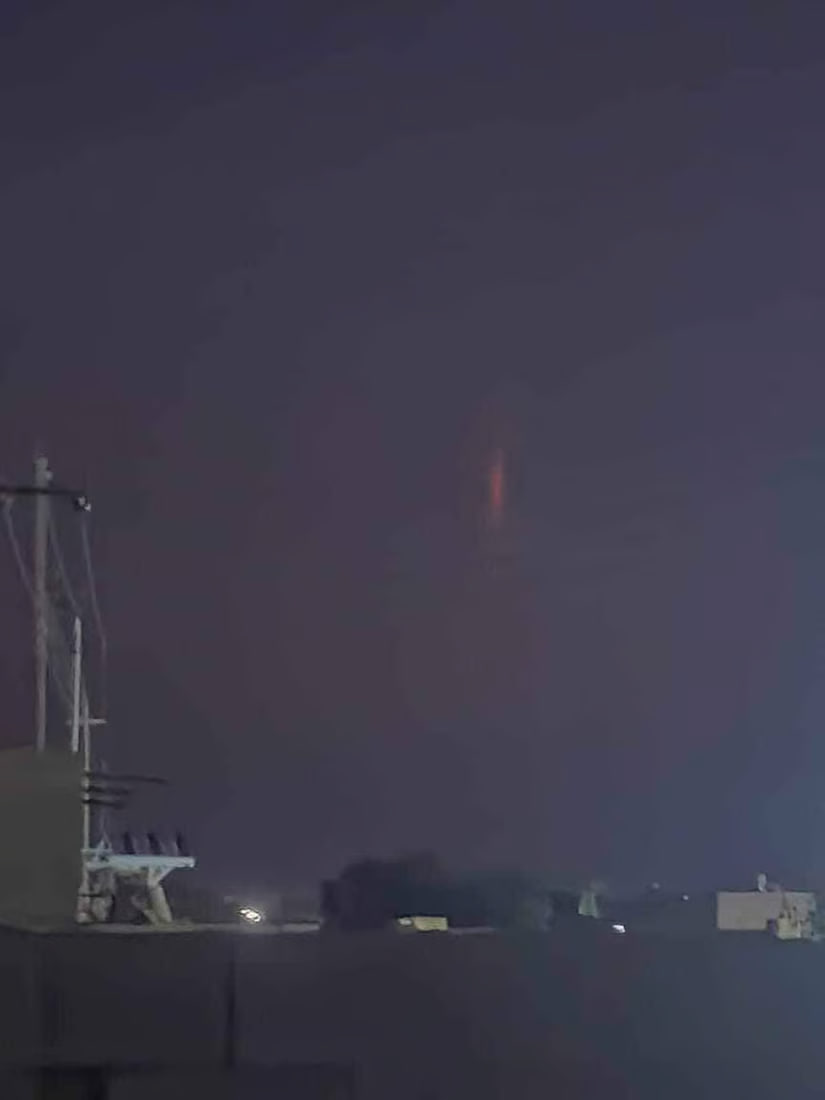 Maysan puzzled by hours-long lightshow