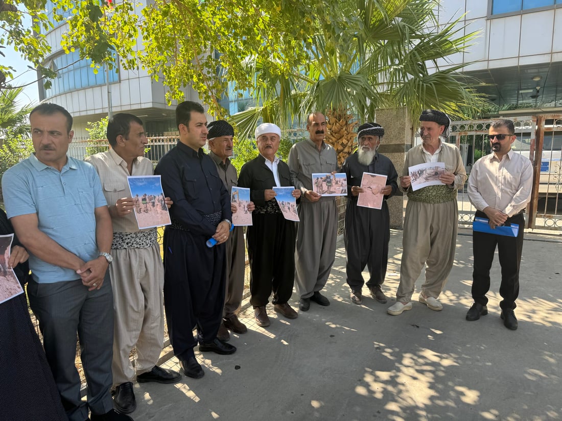 “رێز لە گۆڕى ئەنفالکراوانمان بگرن و بە شۆفڵ و حەفارە هەڵیان مەدەنەوە”