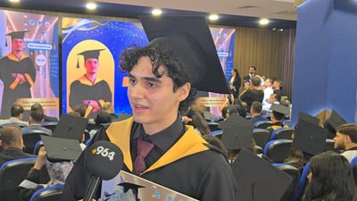 یەکەمی قوتابخانەیەکی بووە و دەیەوێت ببێت بە دکتۆر