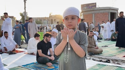 الأعظمية تصرخ في العيد.. السجون والمقابر الجماعية تصدرت خطبة أبو حنيفة