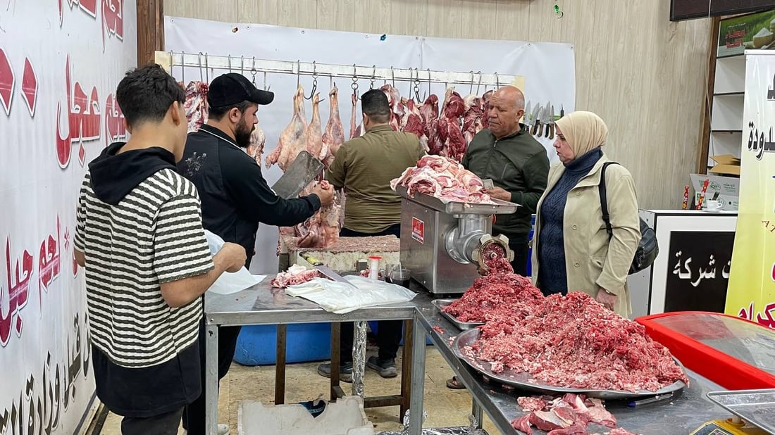 بغداد لا تصدق.. لحوم الحكومة أرخص من السوق بكثير تزامناً مع ارتفاع الأسعار (صور)
