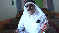 فيديو: صانع الربابة التكريتي يبيع لذي قار ومشكلته شعر ا...