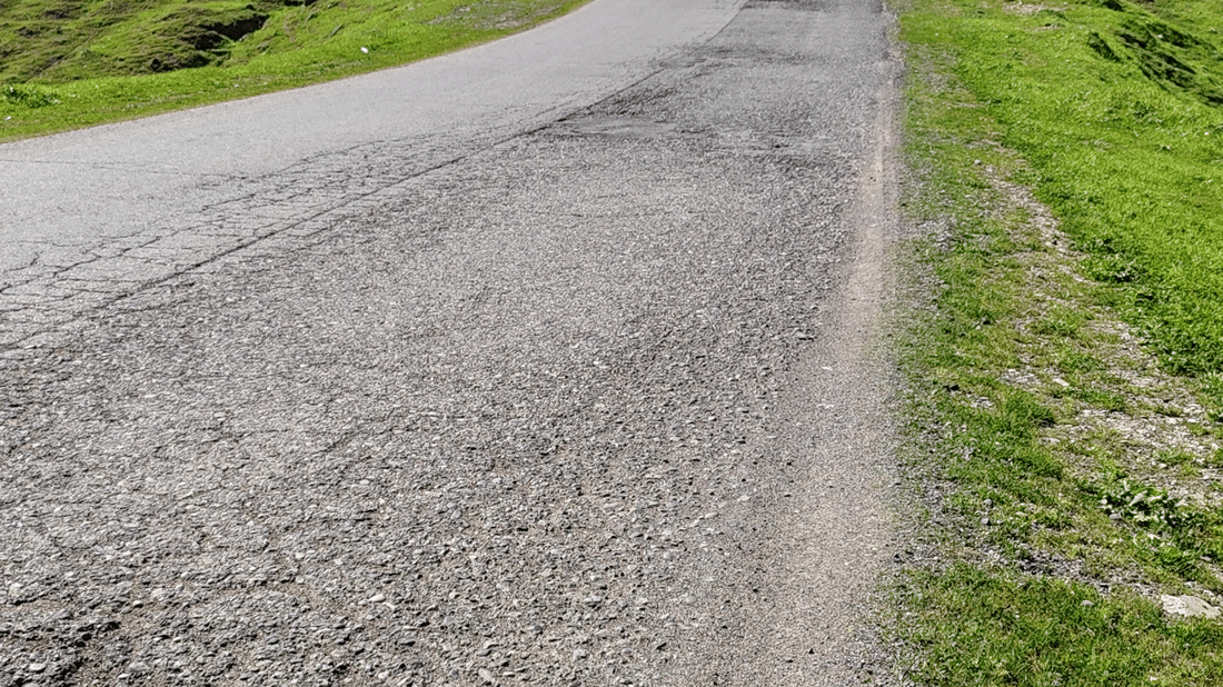 چاڵ و چۆڵی و نەبوونی هێڵکاری شۆفێرانی هەراسان کردووە