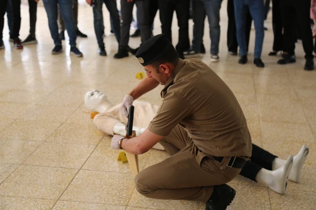 پۆلیسی دهۆك به‌ شانۆگه‌ری‌ زانیاری له‌سه‌ر تاوانه‌كان ده‌داته‌ خوێندكارانى زانكۆ