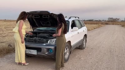 فێرخوازێک ئێستا بووە بە راهێنەر و کچان فێری شۆفێری دەکات
